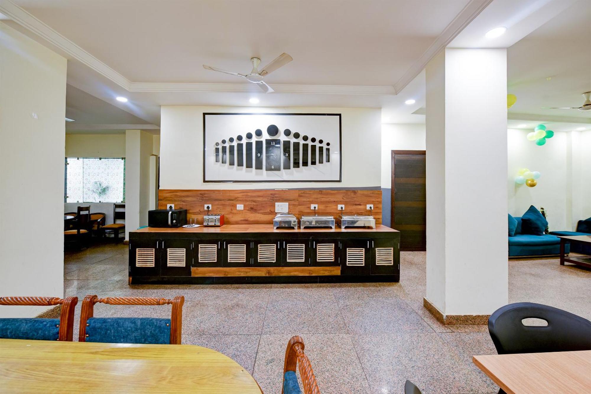 Majestic Park B & B At Airport 뉴델리 외부 사진
