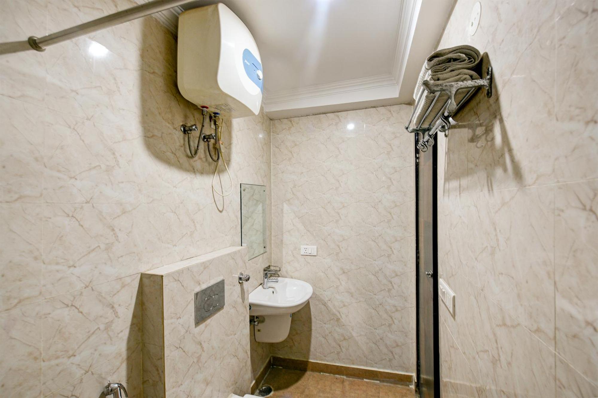 Majestic Park B & B At Airport 뉴델리 외부 사진